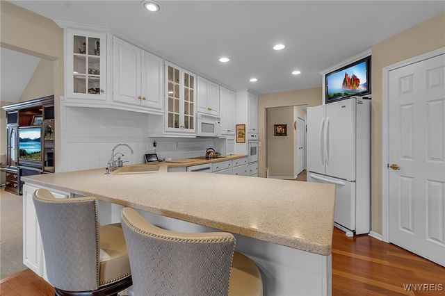 39 Wickendon Court, Amherst, NY 14221