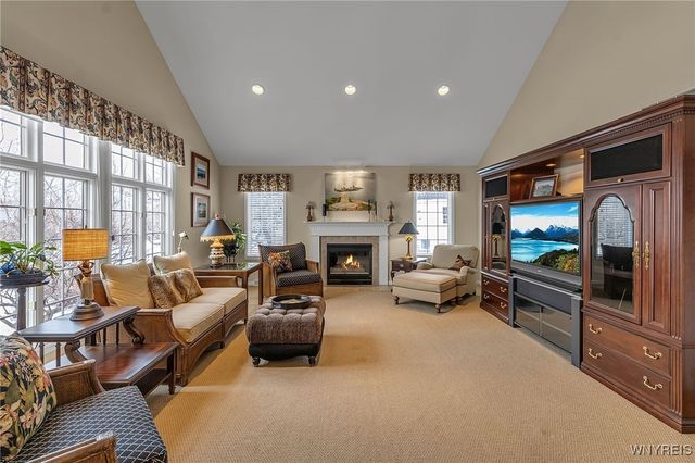 39 Wickendon Court, Amherst, NY 14221