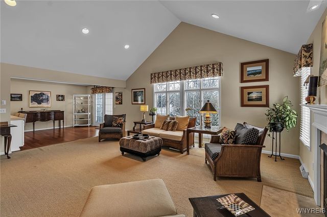 39 Wickendon Court, Amherst, NY 14221