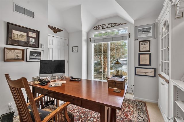 39 Wickendon Court, Amherst, NY 14221