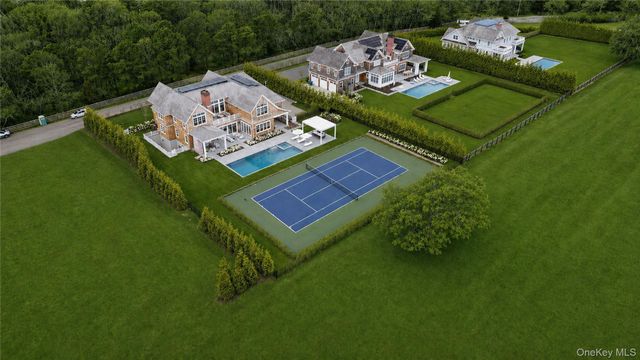 460 Edge Of Woods Road, Water Mill, NY 11968