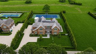 460 Edge Of Woods Road, Water Mill, NY 11968