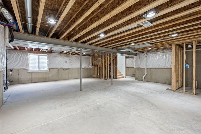 35635 Joy Road, Westland, MI 48185