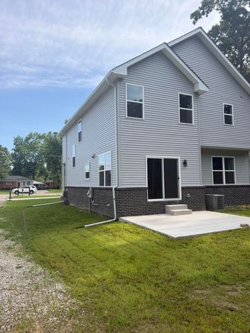 35635 Joy Road, Westland, MI 48185