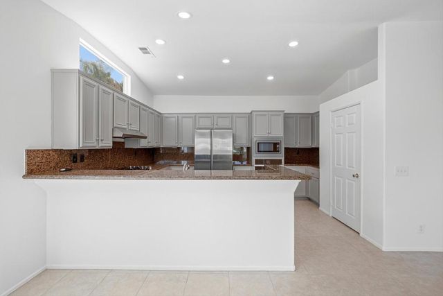 43635 Galaxy Drive, La Quinta, CA 92253
