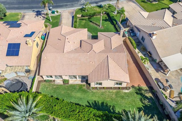 43635 Galaxy Drive, La Quinta, CA 92253