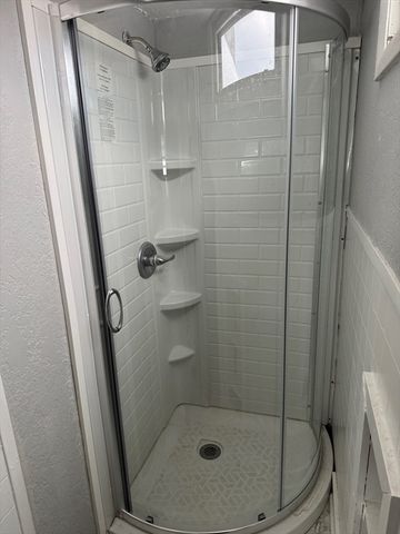 34 Irving St 3, Worcester, MA 01609