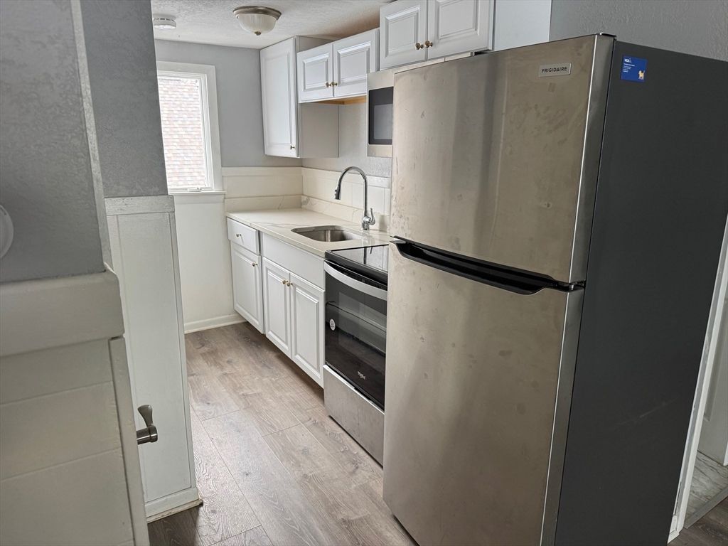 34 Irving St 3, Worcester, MA 01609