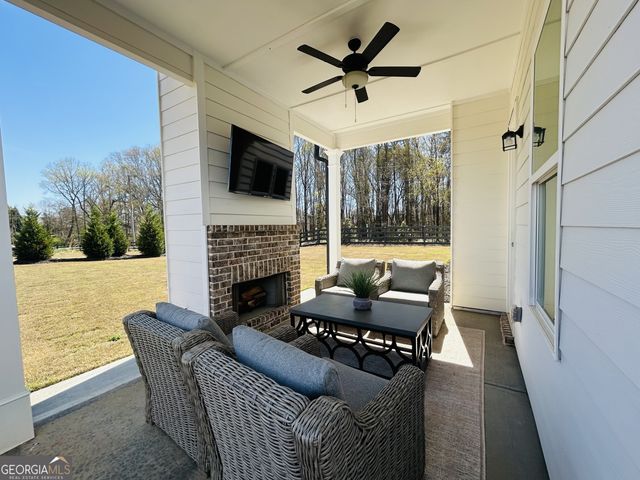 120 Crimson Feather Drive, Jefferson, GA 30549