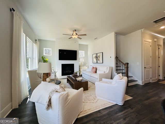 120 Crimson Feather Drive, Jefferson, GA 30549