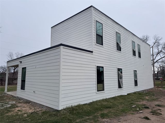 2731 Marburg Street, Dallas, TX 75215