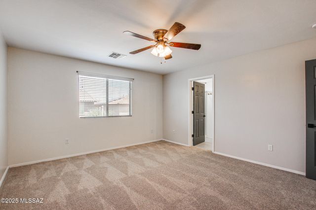 432 W Calle Sombra Linda, Sahuarita, AZ 85629