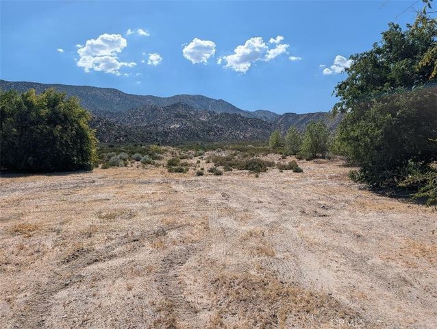 6263 Dusty, Phelan, CA 92371