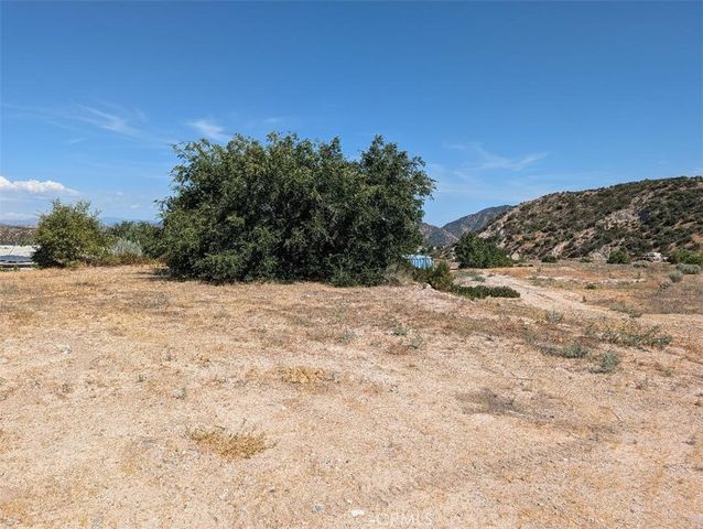 6263 Dusty, Phelan, CA 92371