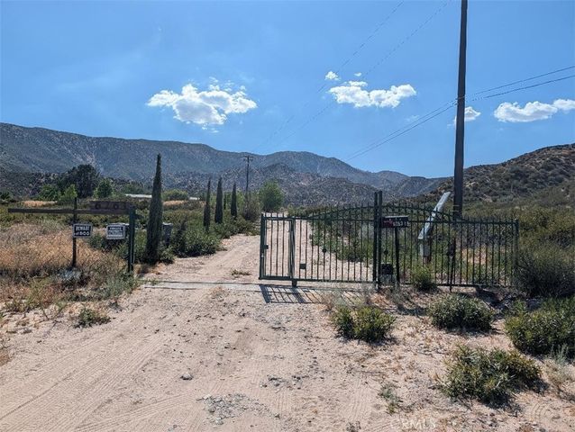 6263 Dusty, Phelan, CA 92371