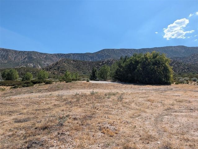 6263 Dusty, Phelan, CA 92371