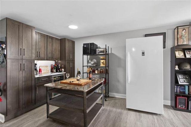 3288 Page Ave Apt 1109, Virginia Beach, VA 23451