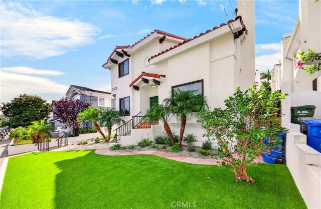 2402 Clark Lane A, Redondo Beach, CA 90278