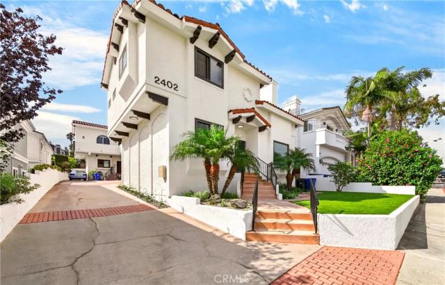 2402 Clark Lane A, Redondo Beach, CA 90278