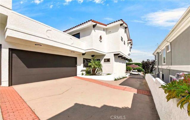 2402 Clark Lane A, Redondo Beach, CA 90278
