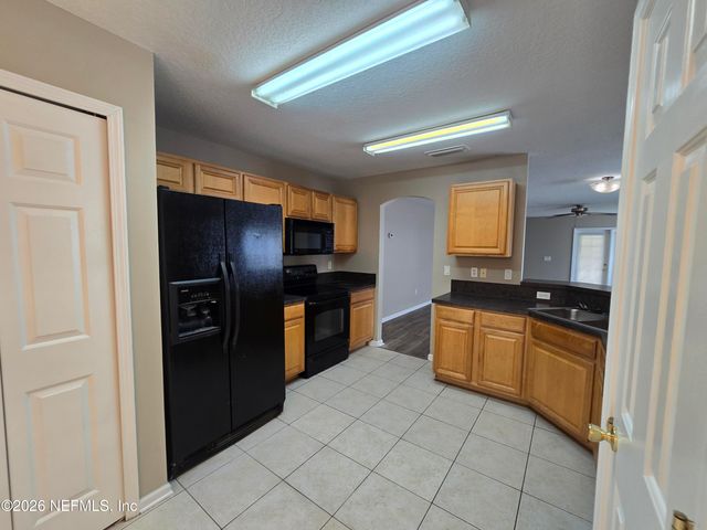 4119 PEBBLE BROOKE Circle, Orange Park, FL 32065