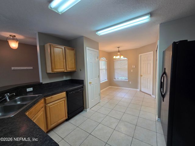 4119 PEBBLE BROOKE Circle, Orange Park, FL 32065