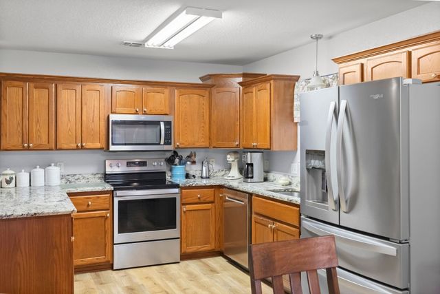 190 44th Street SW, Paris, TX 75460