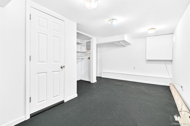 7 Winthrop Lane, Scarsdale, NY 10583