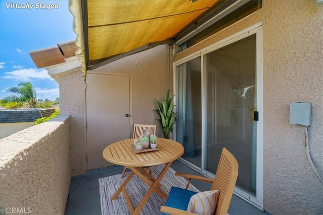 4561 Warner, Huntington Beach, CA 92649
