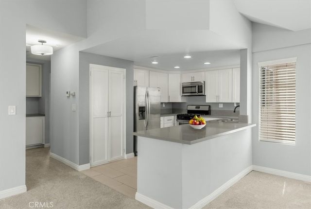 4561 Warner, Huntington Beach, CA 92649