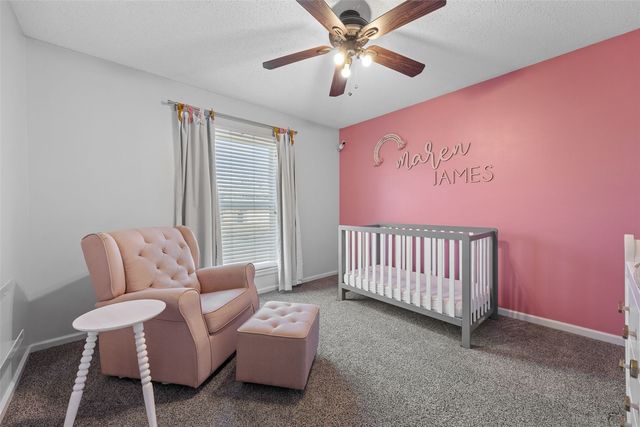 20 Clive Drive NW, Cedar Rapids, IA 52405