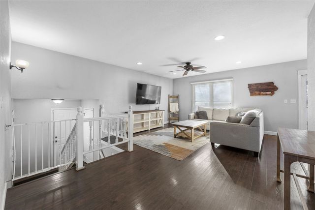 20 Clive Drive NW, Cedar Rapids, IA 52405