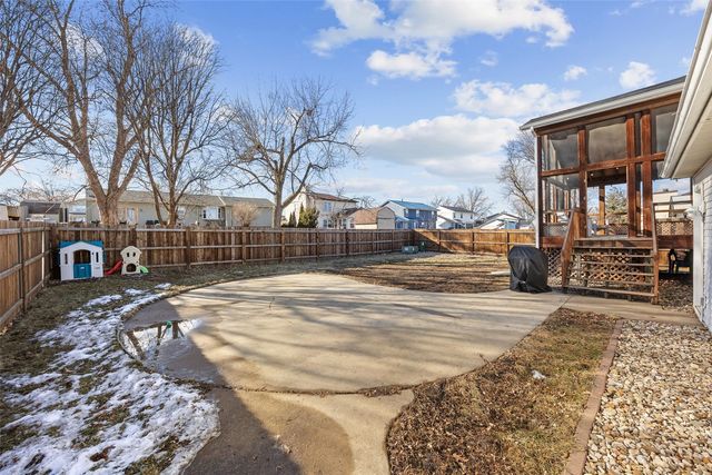 20 Clive Drive NW, Cedar Rapids, IA 52405