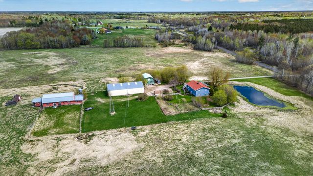 45620 Grand Avenue, Harris, MN 55032