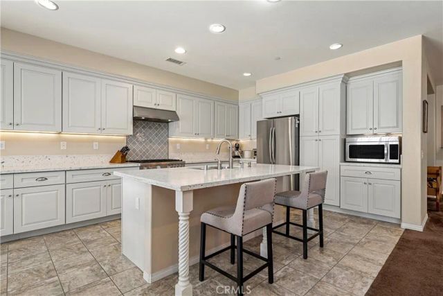 9226 Alta Cresta, Riverside, CA 92508