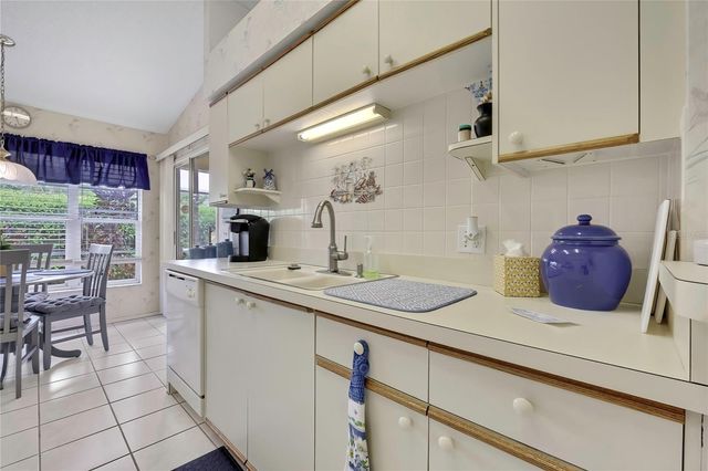 6447 PINE WALK DRIVE, New Port Richey, FL 34655