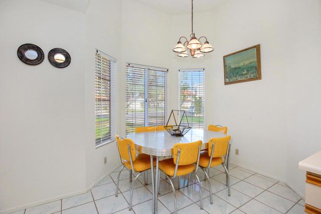 709 Vista Lago Circle N, Palm Desert, CA 92211
