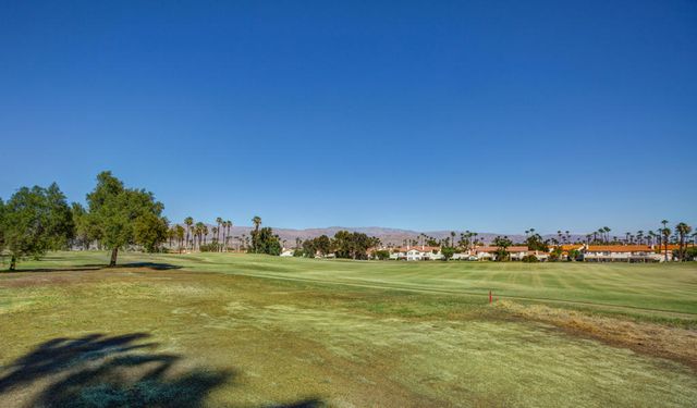 709 Vista Lago Circle N, Palm Desert, CA 92211