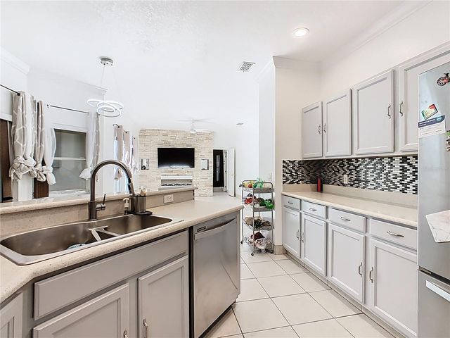 2710 PATRICIAN CIRCLE, Kissimmee, FL 34746