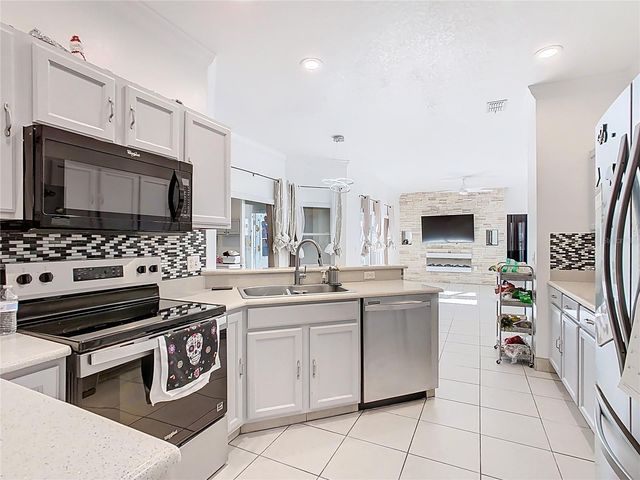 2710 PATRICIAN CIRCLE, Kissimmee, FL 34746