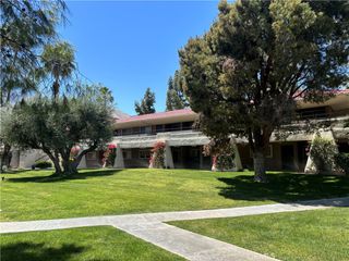 2860 N Los Felices 210, Palm Springs, CA 92262