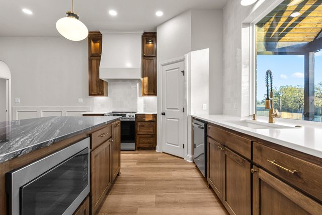 258 Andres Ln., Kilgore, TX 75662