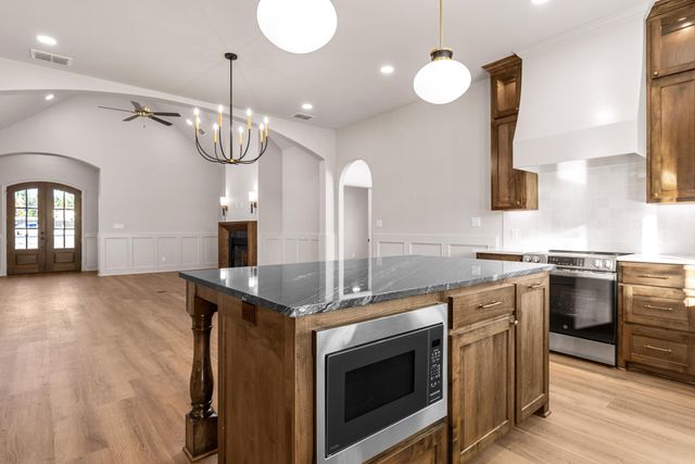 258 Andres Ln., Kilgore, TX 75662