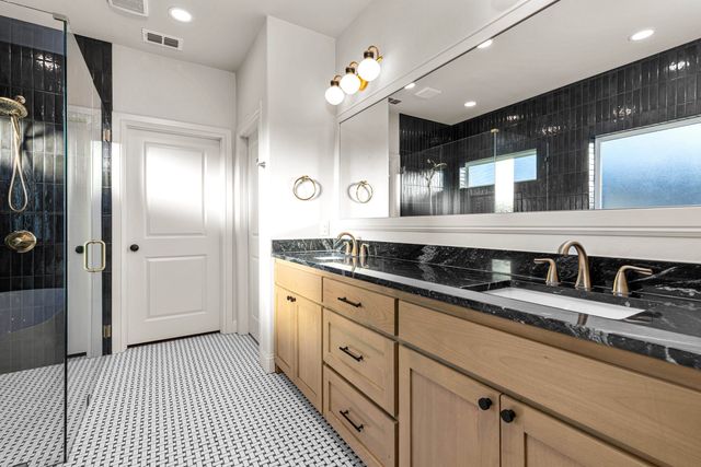 258 Andres Ln., Kilgore, TX 75662