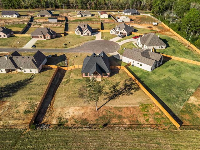 258 Andres Ln., Kilgore, TX 75662