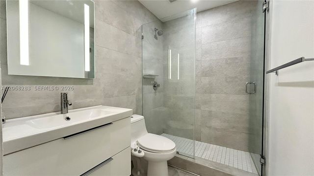 20945 Bay Ct 135-3, Aventura, FL 33180
