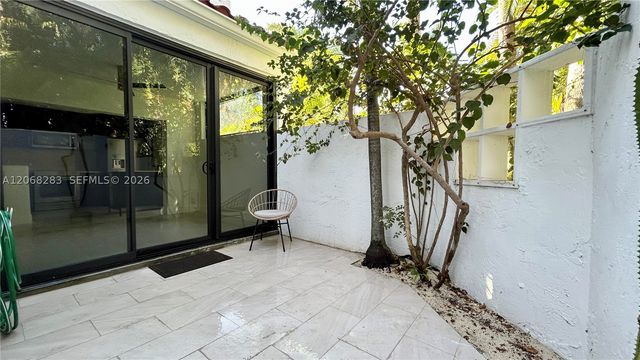 20945 Bay Ct 135-3, Aventura, FL 33180