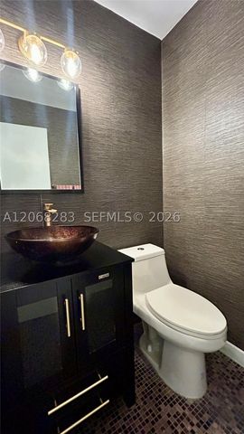 20945 Bay Ct 135-3, Aventura, FL 33180