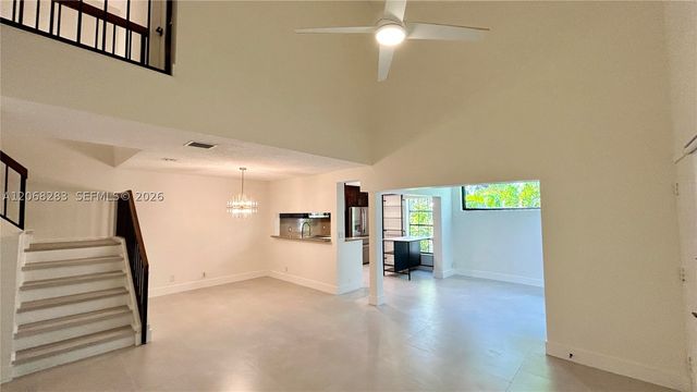 20945 Bay Ct 135-3, Aventura, FL 33180