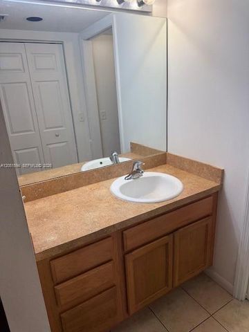 100 SW 130th Ter 308C, Pembroke Pines, FL 33027